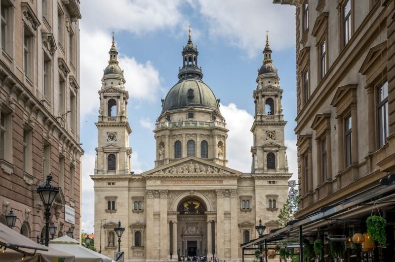 GoZeppelin-Budapest-private-tour-3 GoZeppelin-Budapest-private-tour-3